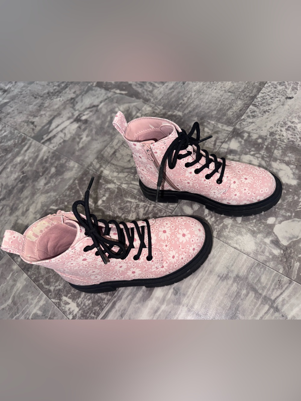 Art Class Girls Pink Floral Combat Boots Size 2 Lace Up Side Zip